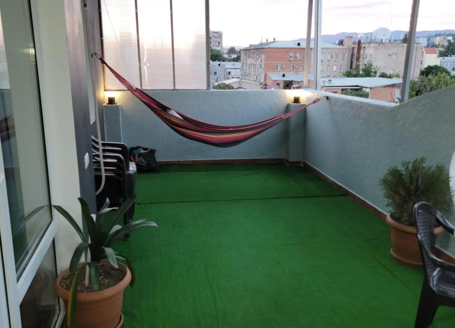 Cozy & Sweet Home تبليسي 0*,